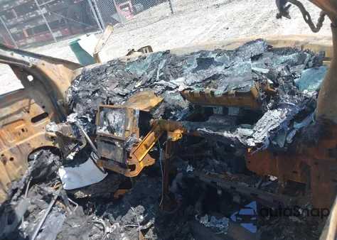 2013 Ford Explorer Xlt z USA, uszkodzony, nr VIN 1FM5K7D83DGC77727